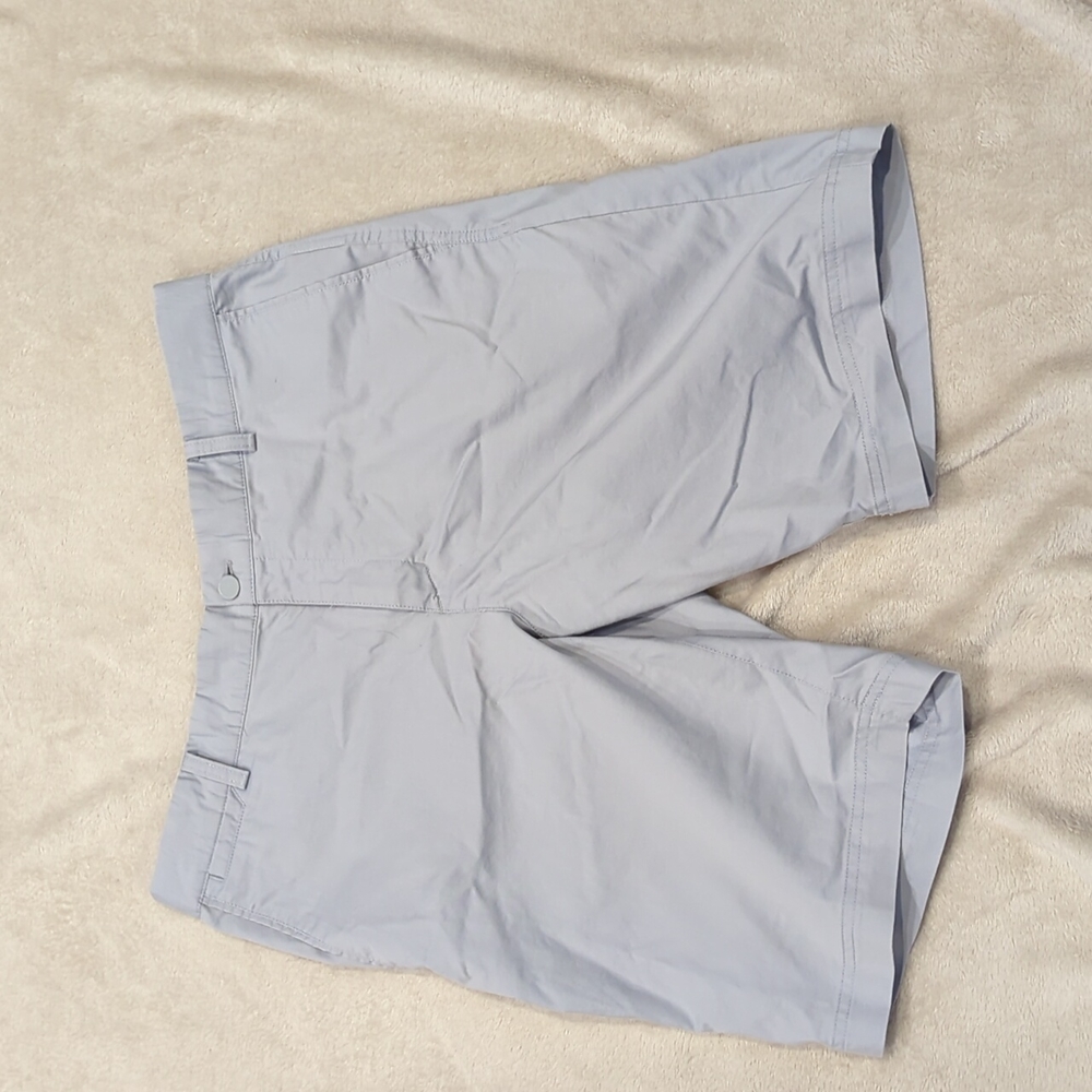 Nike golf tour performance DRI fit shorts nwot!